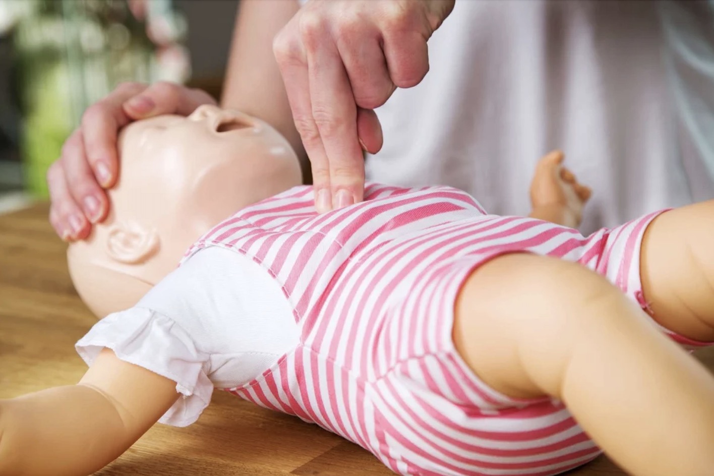 Kursus Pertolongan Cemas untuk Bayi